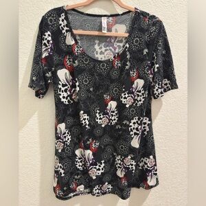 LuLaRoe black Cruella De ville women’s top